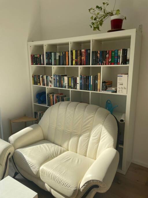 Stilvolle Wohnung Mit Terrasse/Garten 비엔나 외부 사진