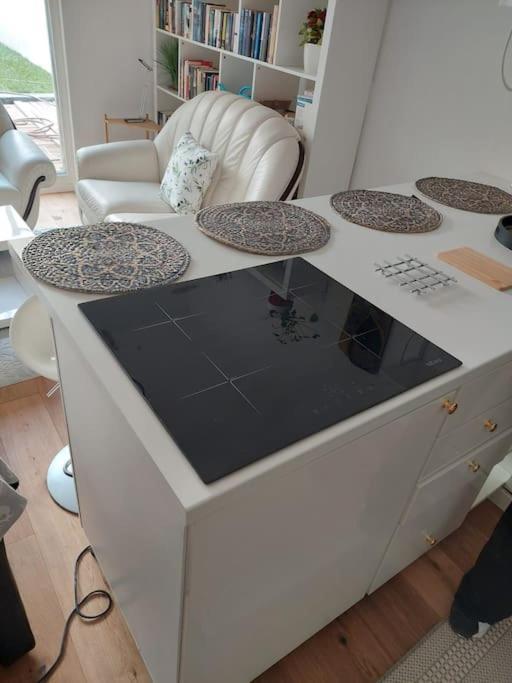 Stilvolle Wohnung Mit Terrasse/Garten 비엔나 외부 사진